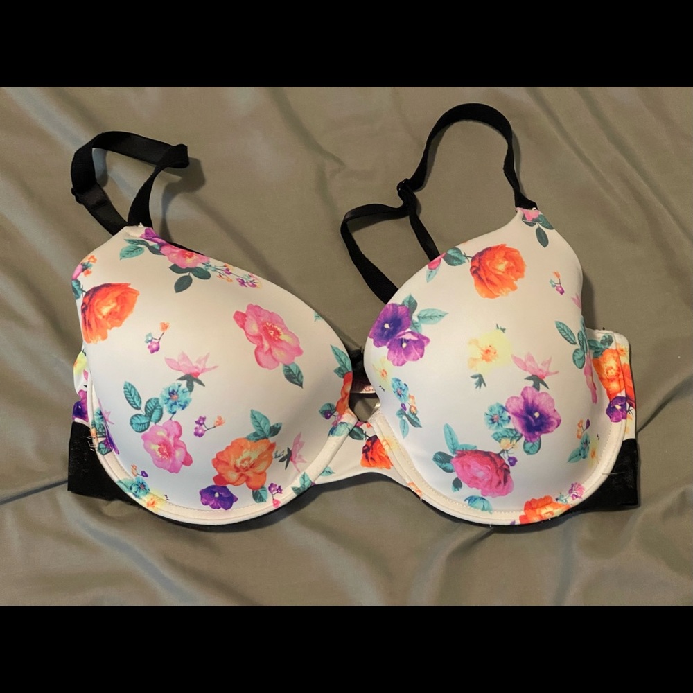 PINK 34DD Floral Wear Everywhere T-Shirt Lightly Lined Bra! 🌸
